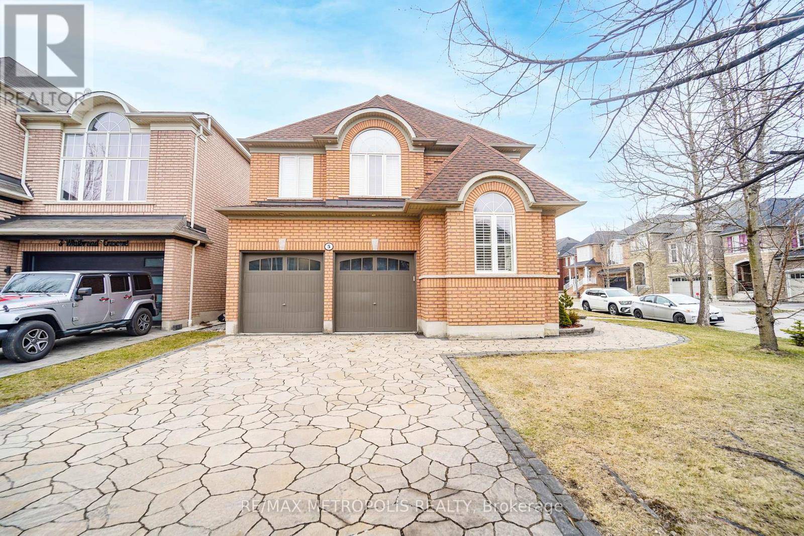 Ajax (northeast Ajax), ON L1Z0E3,5 WHITBREAD CRESCENT