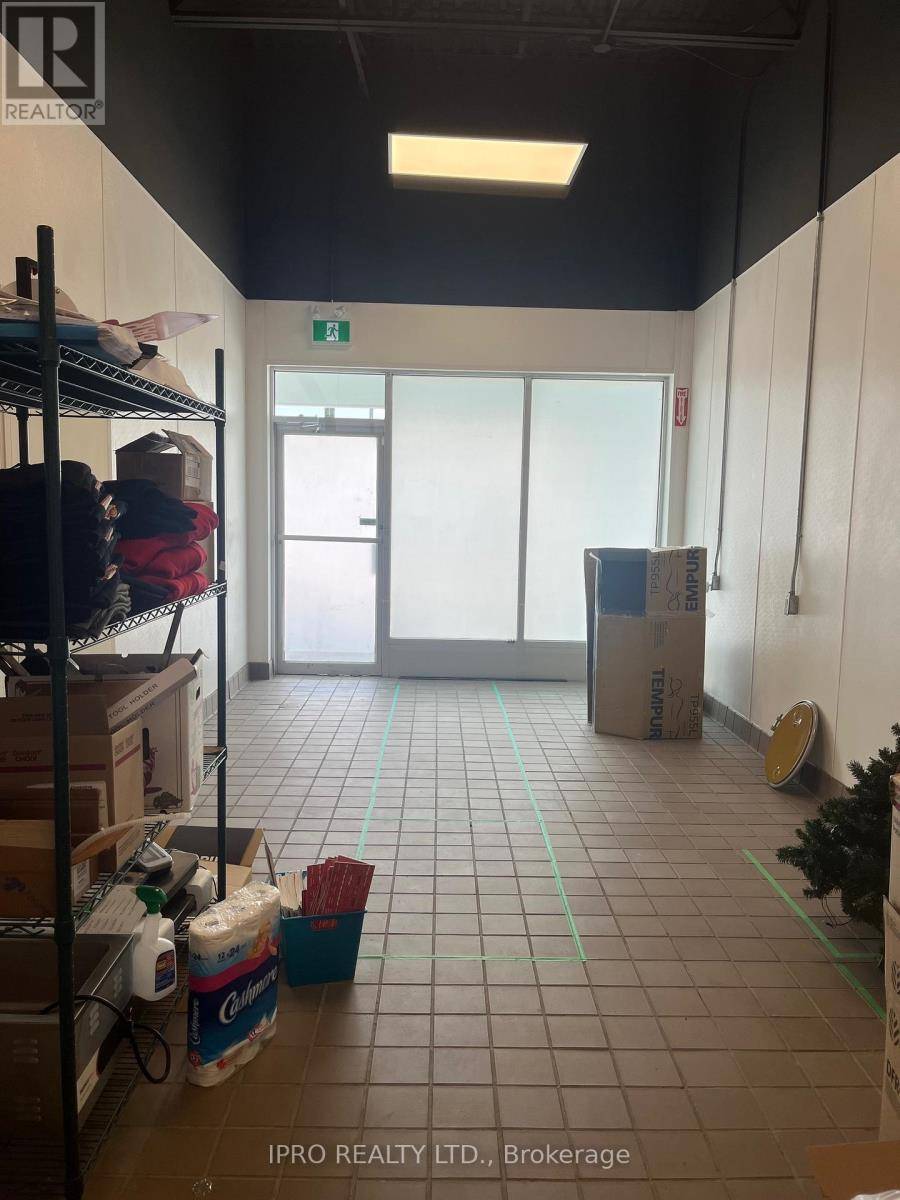Clarington (courtice), ON L1E2J5,1414 King ST East #23