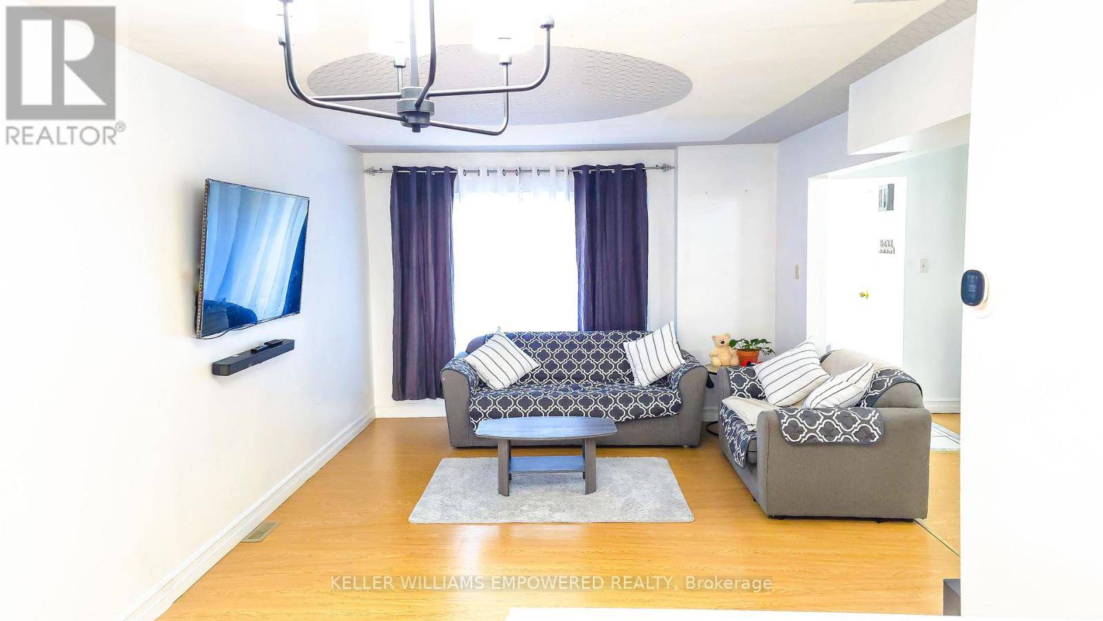 Toronto (malvern), ON M1B1W6,138 HORSELEY HILL DRIVE