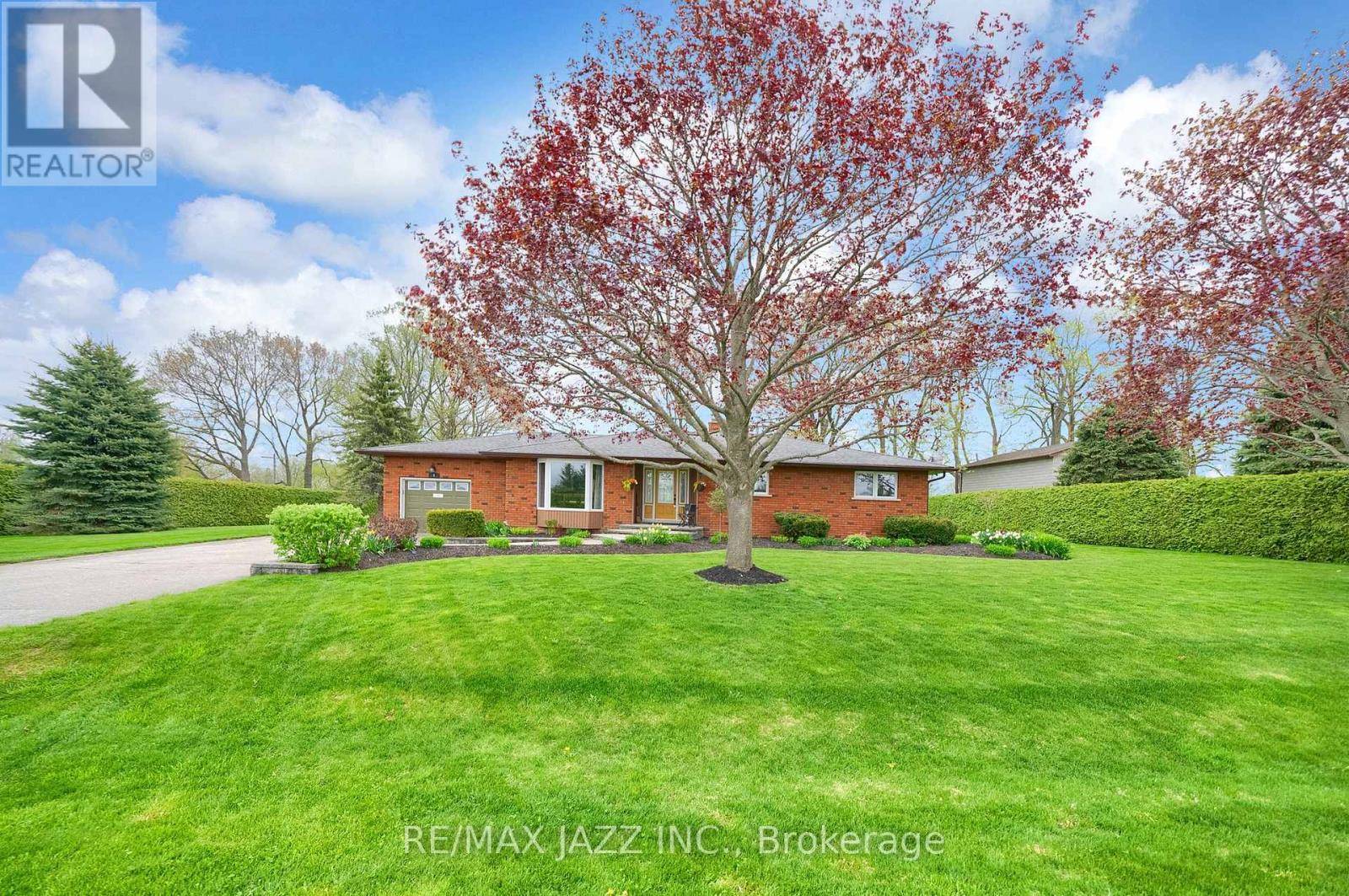 Scugog, ON L9L1B4,4 PERCY CRESCENT