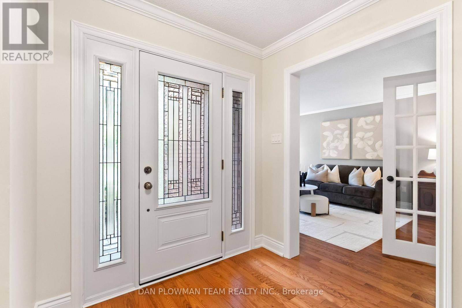 Oshawa (eastdale), ON L1K2H3,460 PALMTREE CRESCENT