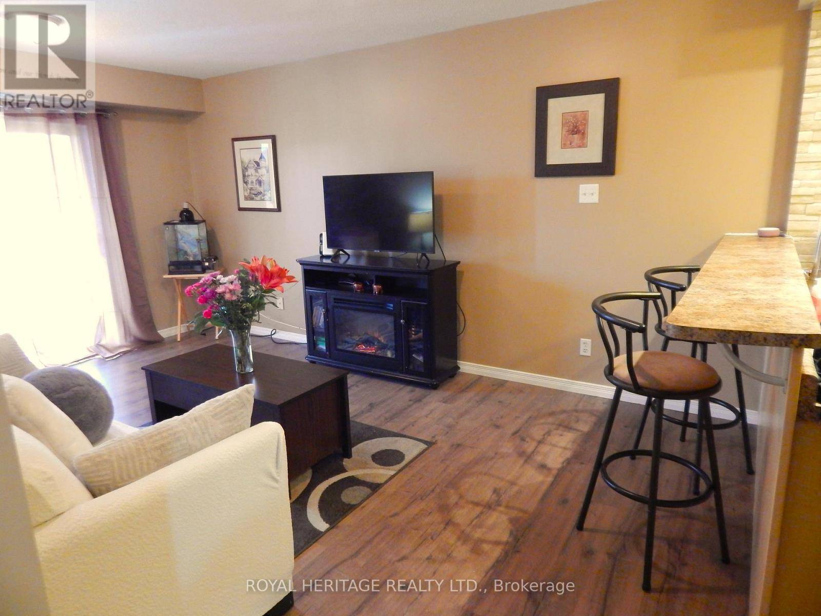 Clarington (bowmanville), ON L1C0H1,132 Aspen Springs DR #307