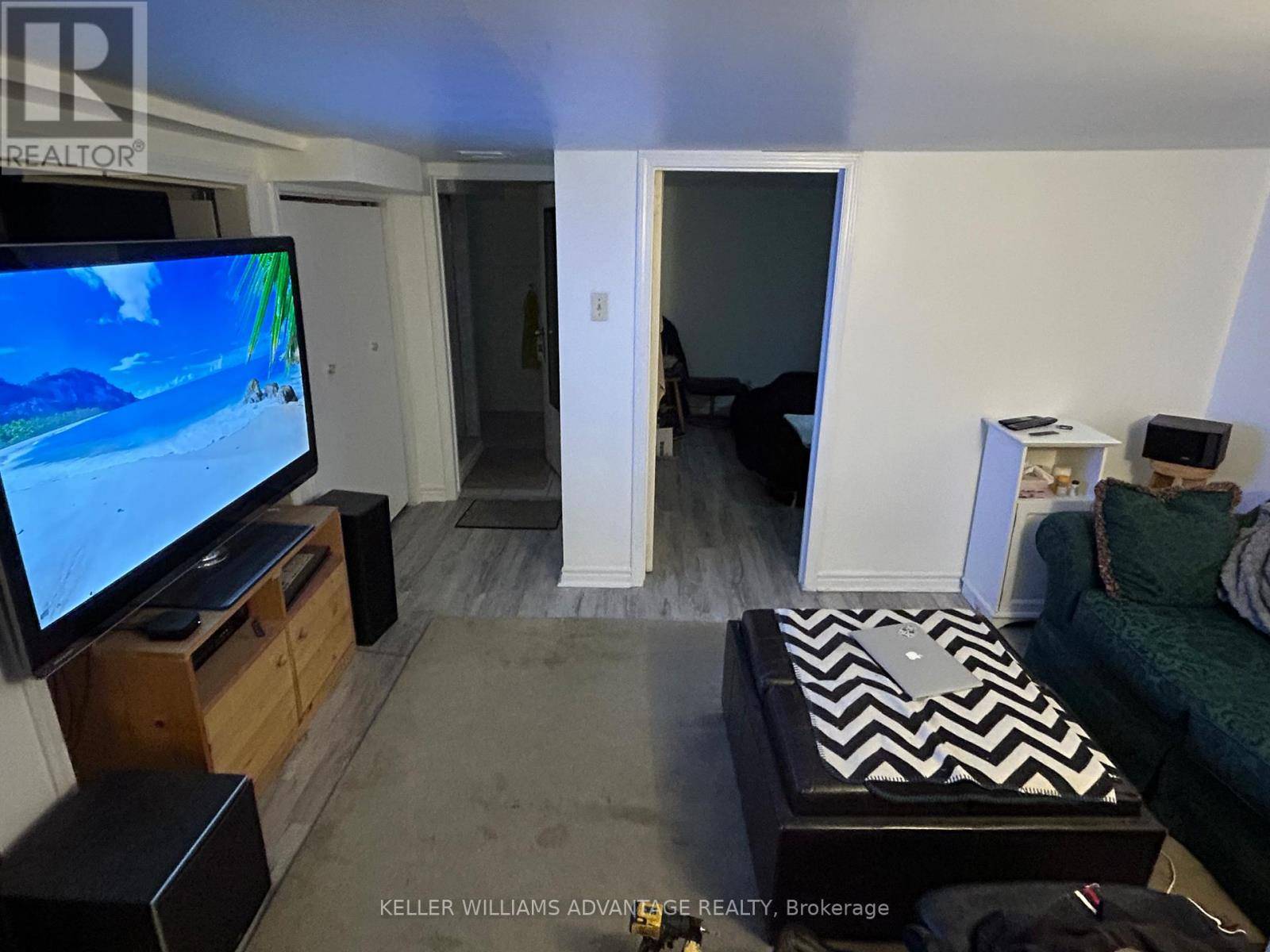 Toronto (danforth Village-east York), ON M4J2A5,350 Sammon AVE #Lower