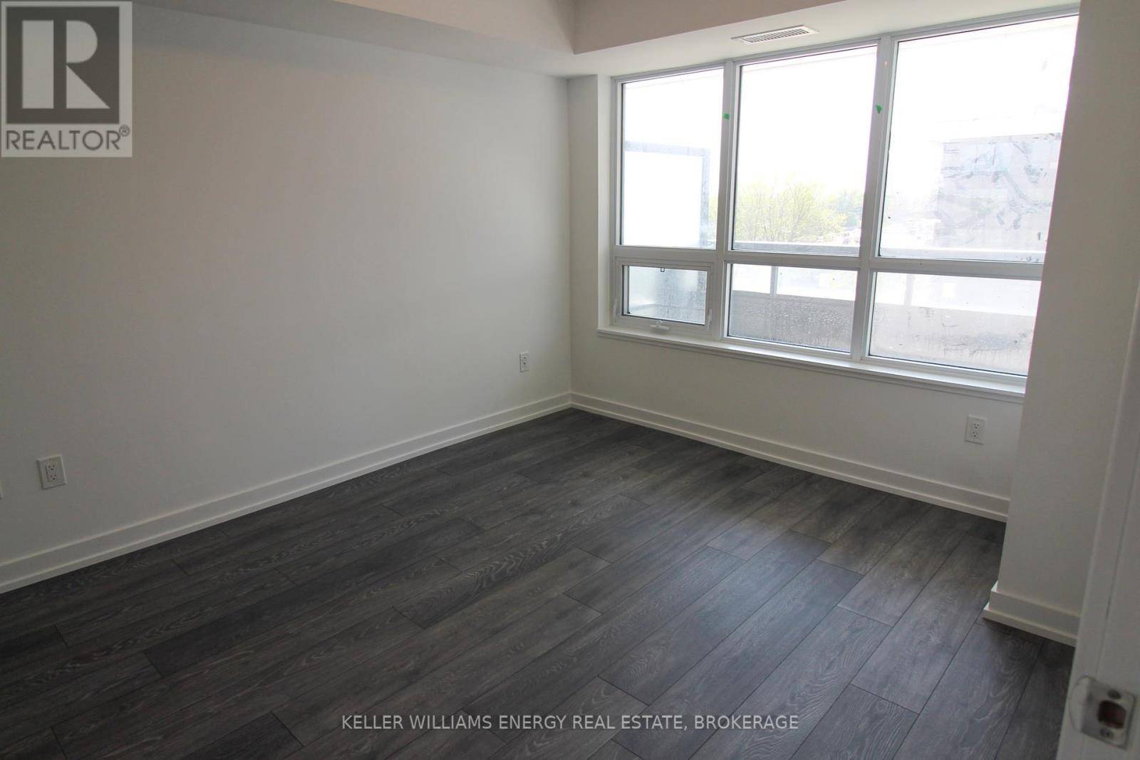 Pickering (bay Ridges), ON L1W0C3,1455 Celebration DR #506