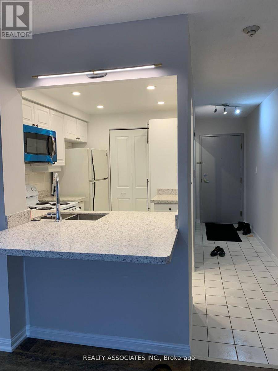 Toronto (woburn), ON M1H3G6,88 Corporate DR #705A