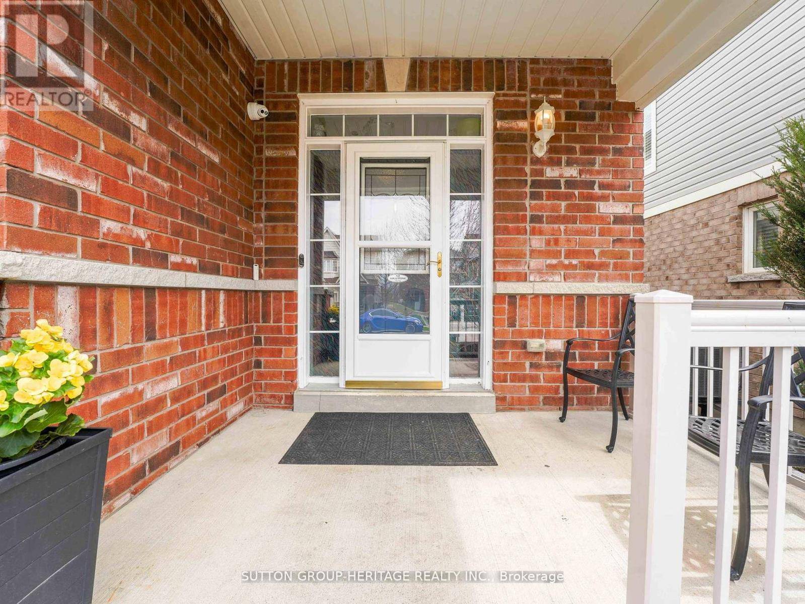 Clarington (courtice), ON L1E0C6,19 ARNOLD JOHNSTON STREET