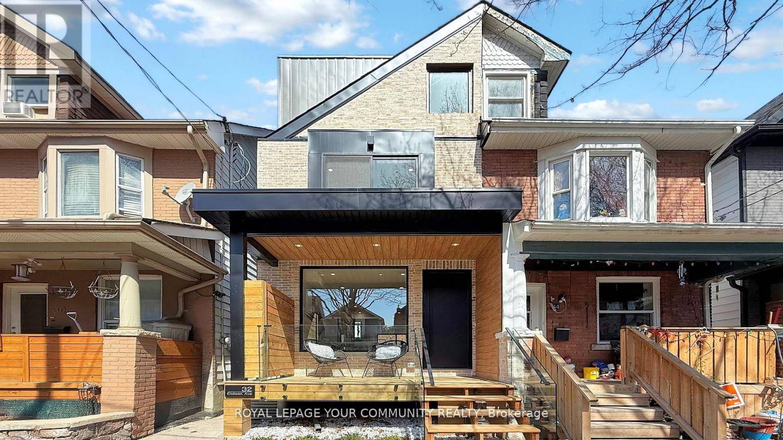 Toronto (south Riverdale), ON M4M1W6,32 ENDEAN AVENUE