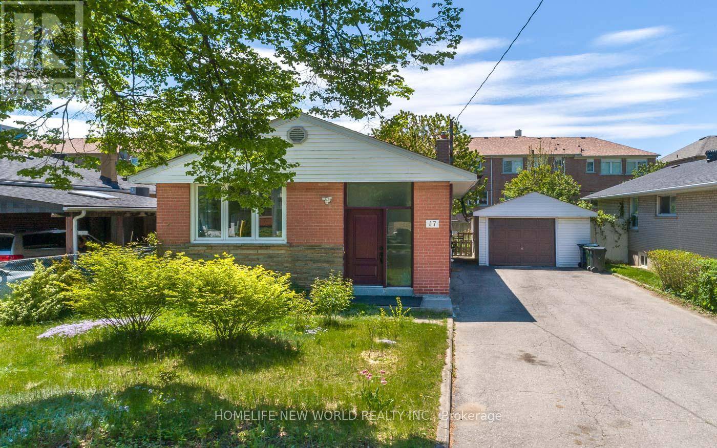 Toronto (eglinton East), ON M1J1Z7,17 SAVARIN STREET