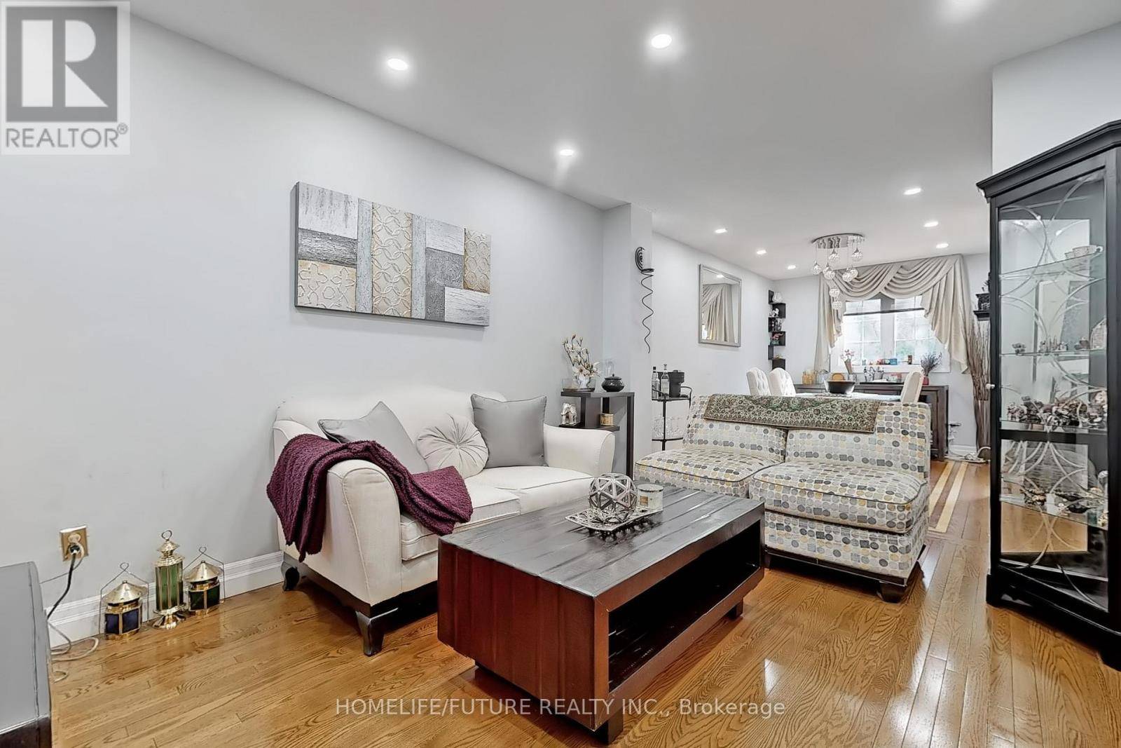 Pickering (brock Ridge), ON L1X1Z2,2144 DENBY DRIVE