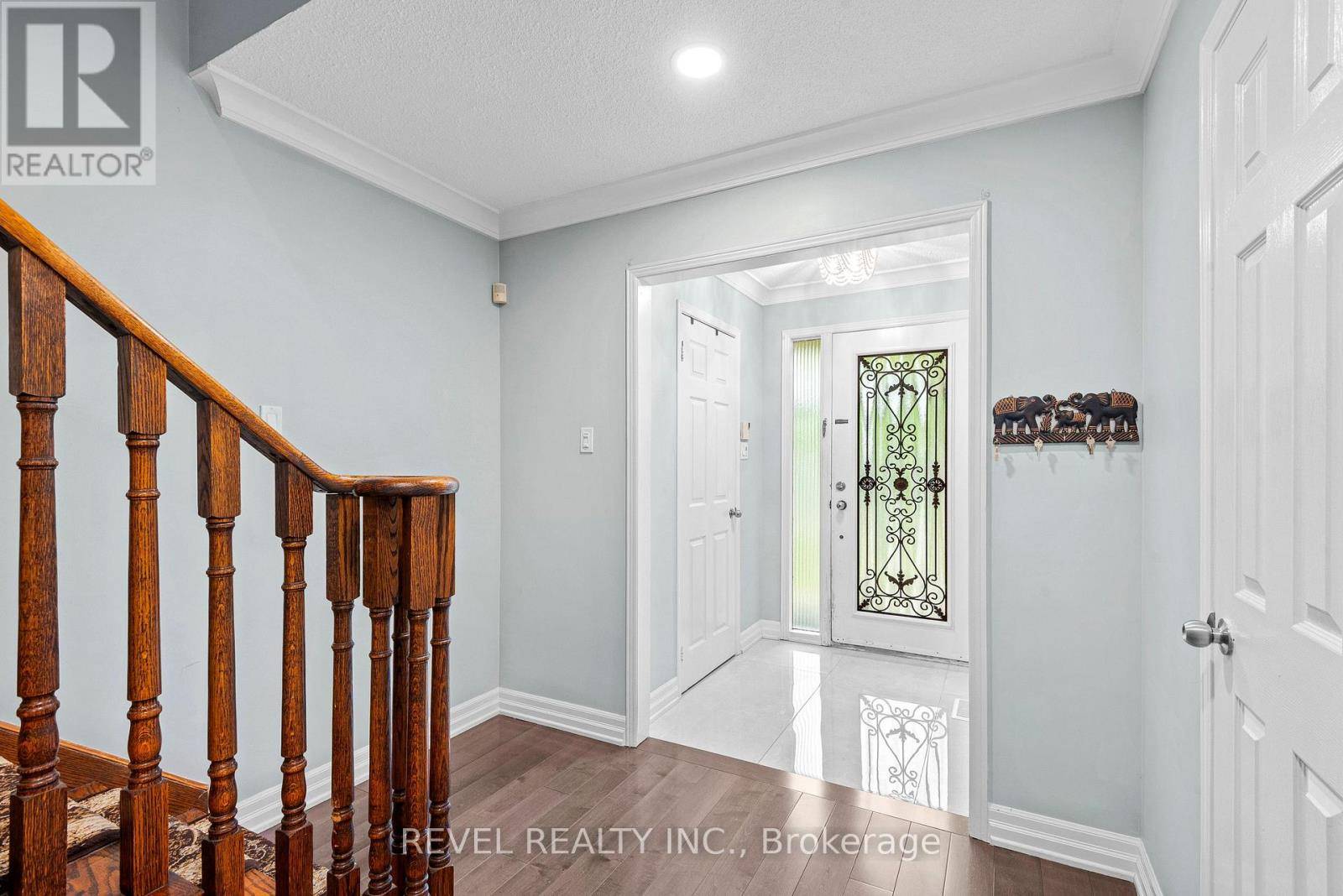 Pickering (brock Ridge), ON L1X1X7,1649 BEATON WAY