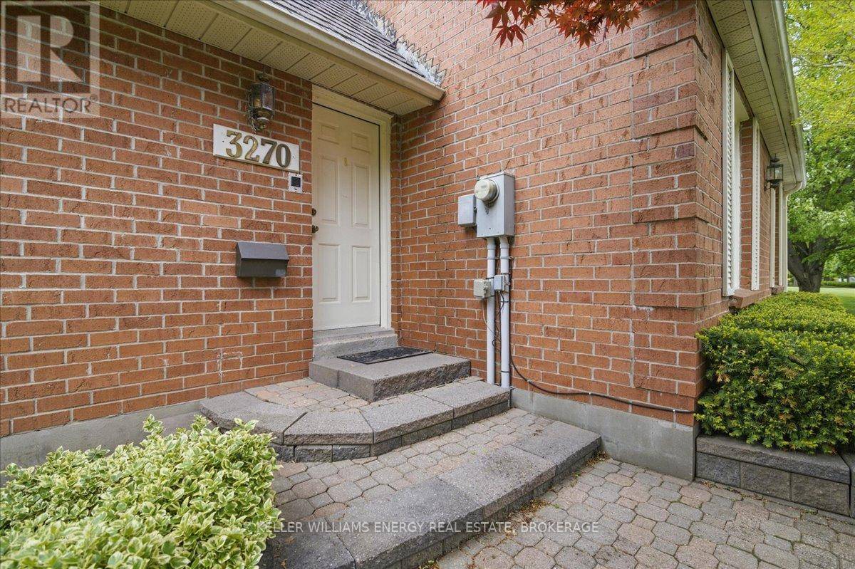 Pickering, ON L0H1J0,3270 GREENBURN PLACE