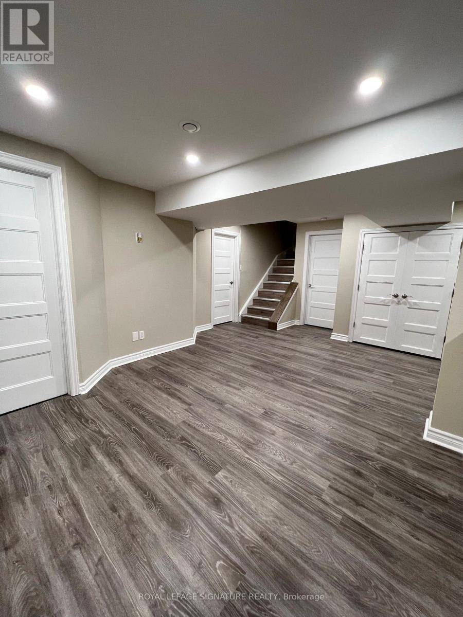 Clarington (courtice), ON L1E1S3,39 Devondale ST #BSMT