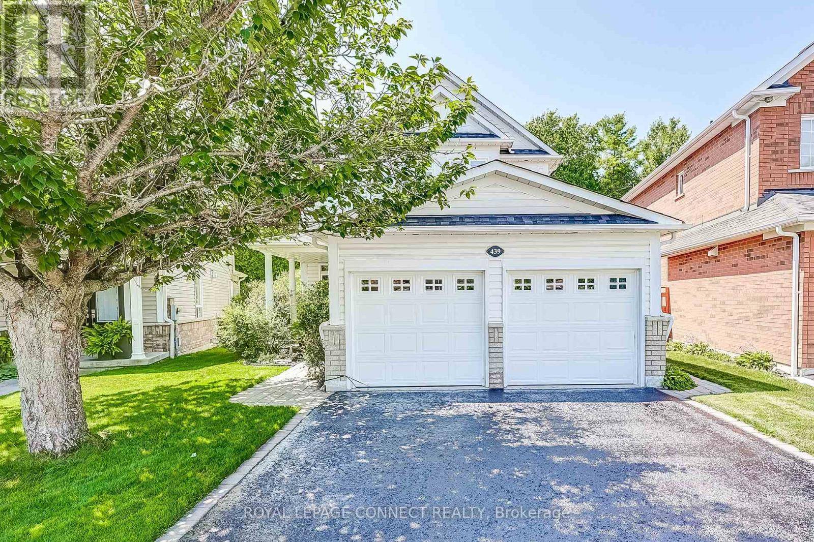 Pickering (amberlea), ON L1V7A4,439 WOODSMERE CRESCENT E