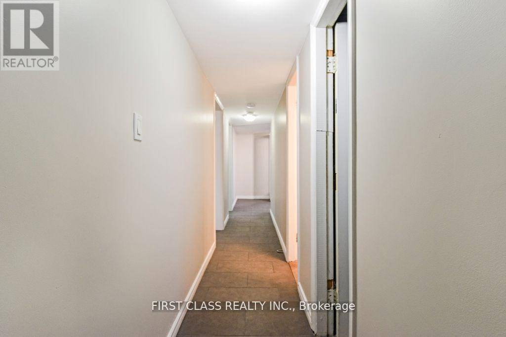 Toronto (guildwood), ON M1E1V3,24 Fintona AVE #Bsmt