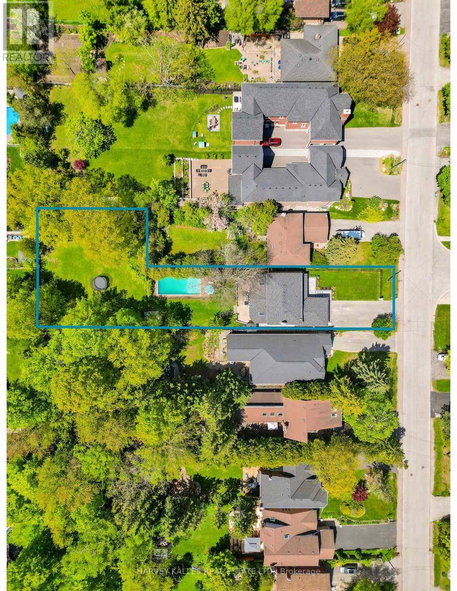 Pickering (rosebank), ON L1W2M7,534 OAKWOOD DRIVE