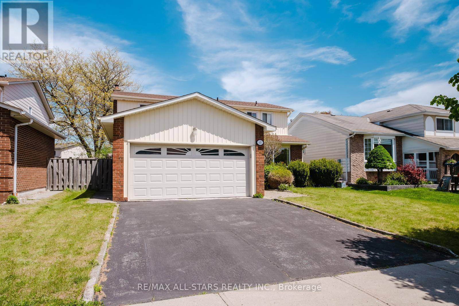 Toronto (agincourt North), ON M1V1A6,45 WELLPARK BOULEVARD