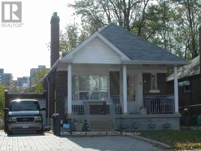 Toronto (broadview North), ON M4K2K3,57 O'CONNOR DRIVE