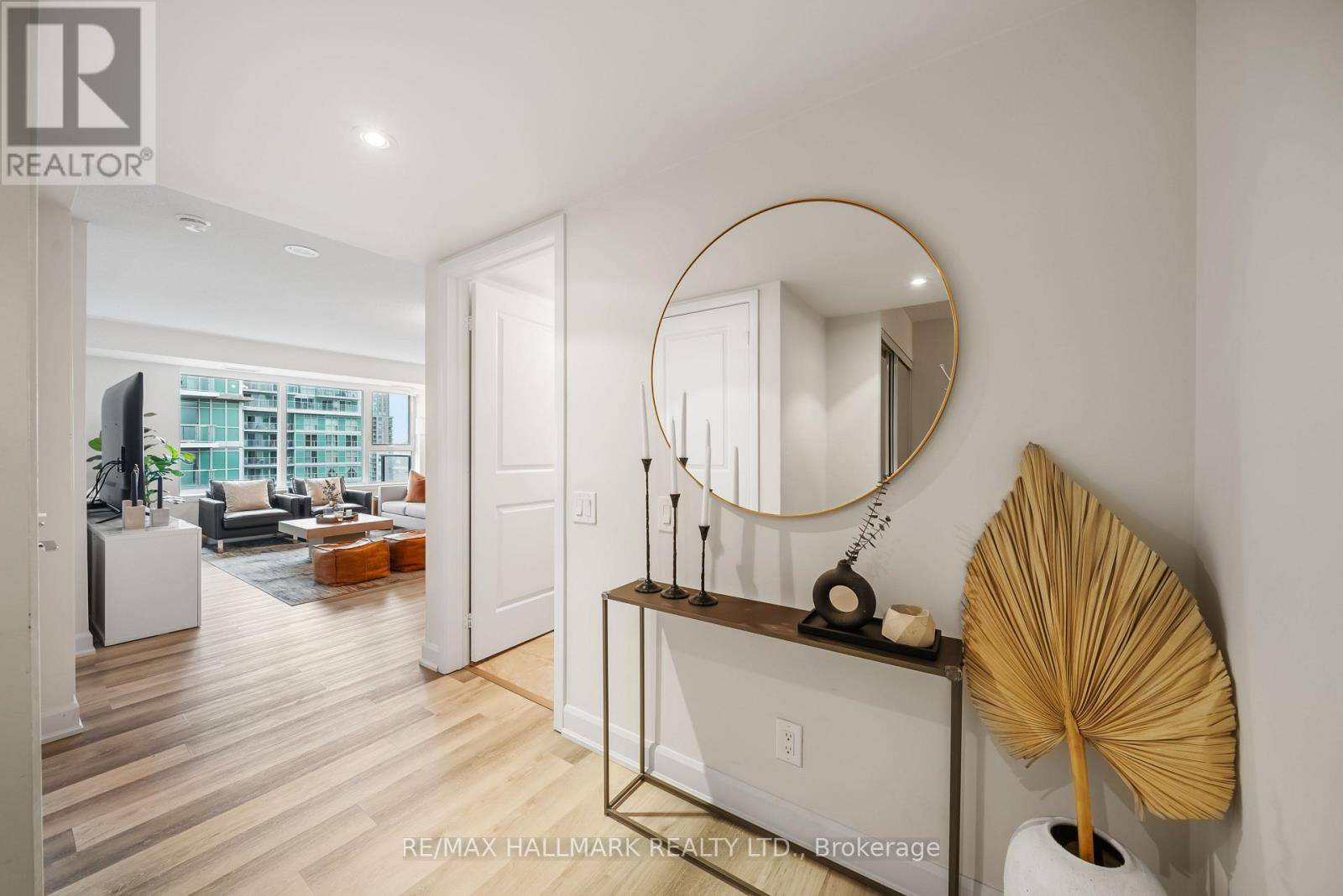 Toronto (bendale), ON M1P0B4,25 Town Centre CT #3110