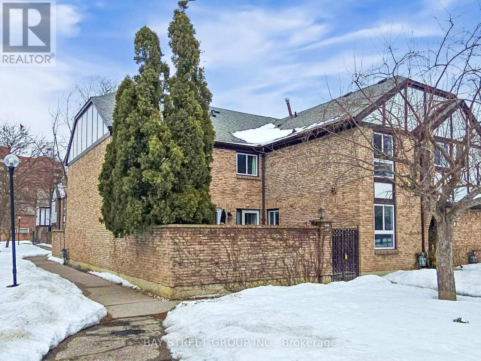 Toronto (malvern), ON M1B1Z9,400 MILNER AVENUE