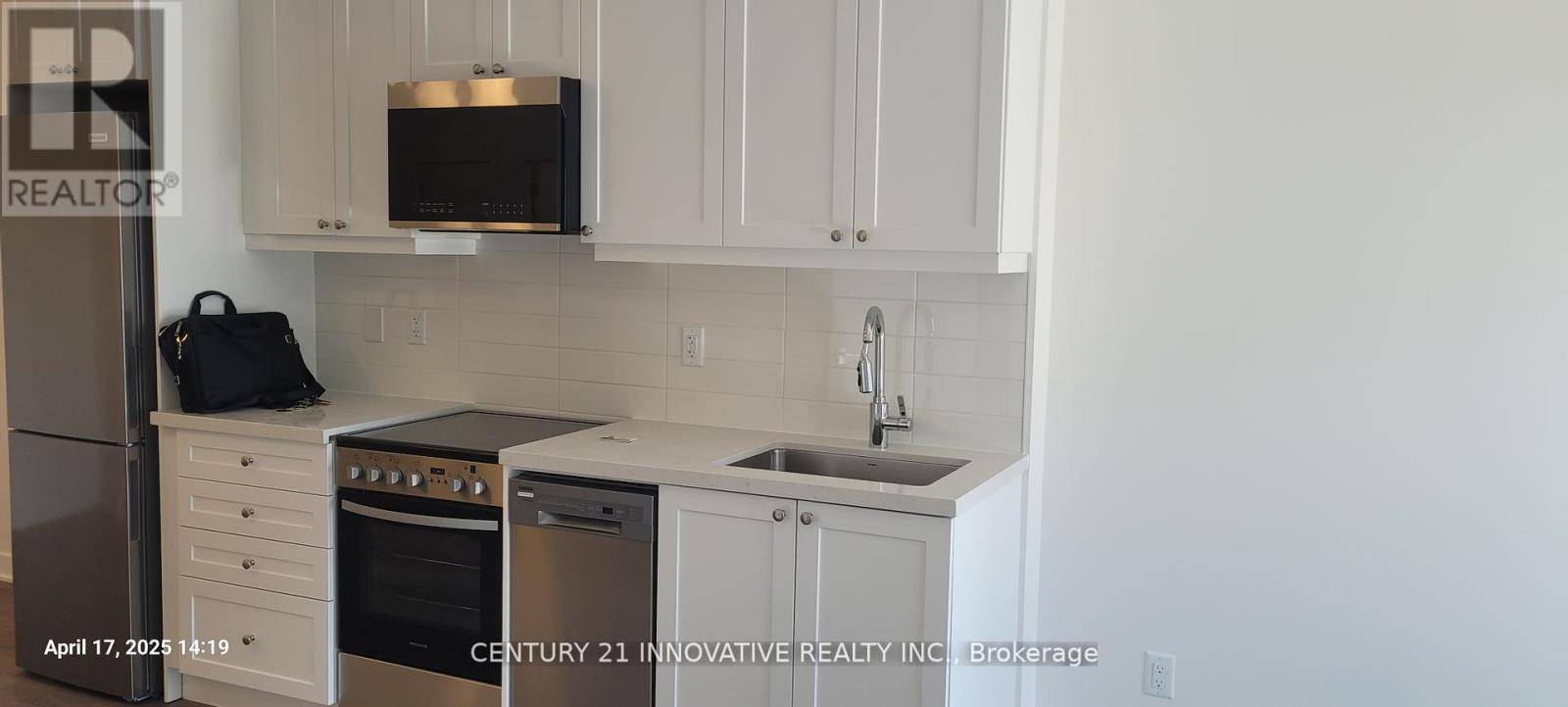 Clarington (bowmanville), ON L1C0A1,55 Clarington BLVD #812