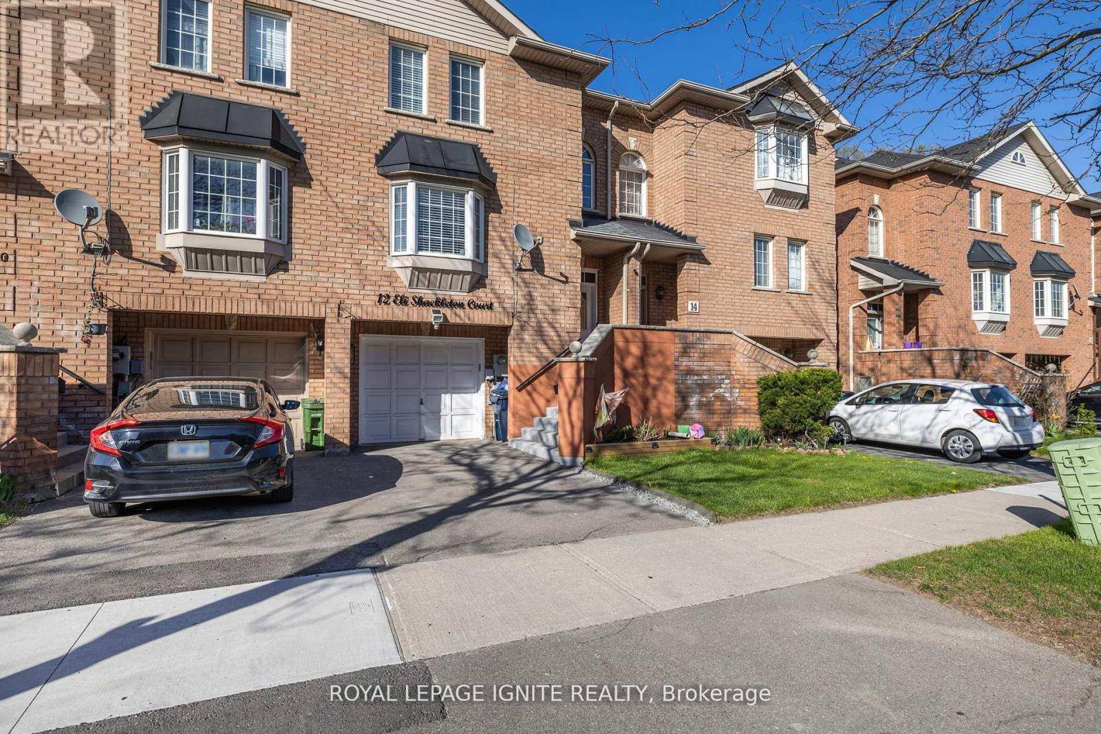 Toronto (west Hill), ON M1E5K3,12 ELI SHACKLETON COURT