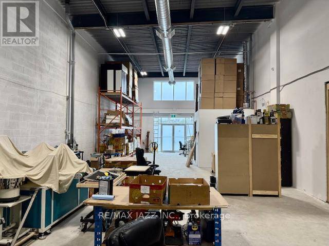 Oshawa (northwood), ON L1H7K4,472 Taunton RD West #12-13