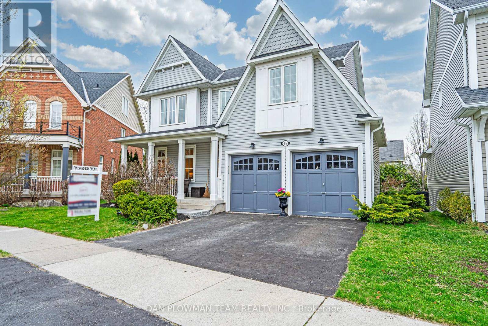 Whitby (brooklin), ON L1M0C1,25 STRANDMORE CIRCLE