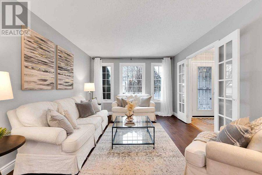 Oshawa (eastdale), ON L1K2E9,963 COPPERFIELD DRIVE