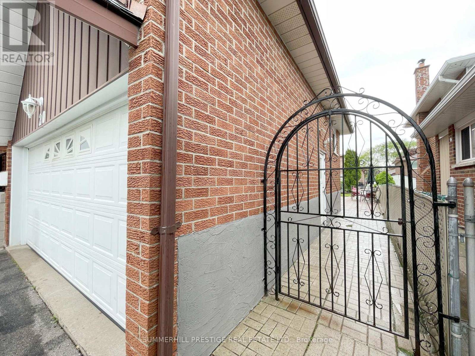 Toronto (agincourt South-malvern West), ON M1S3T3,20 CLEETHORPES BOULEVARD