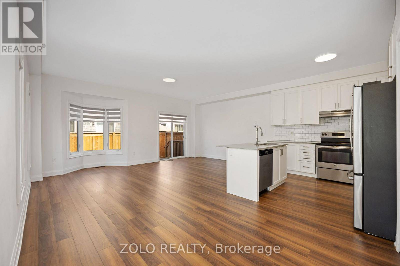 Whitby (pringle Creek), ON L1N0L4,37 PROSPECT WAY