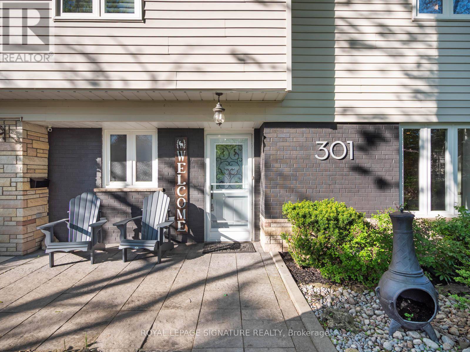Toronto (rouge), ON M1C2X3,301 RIDGEWOOD ROAD