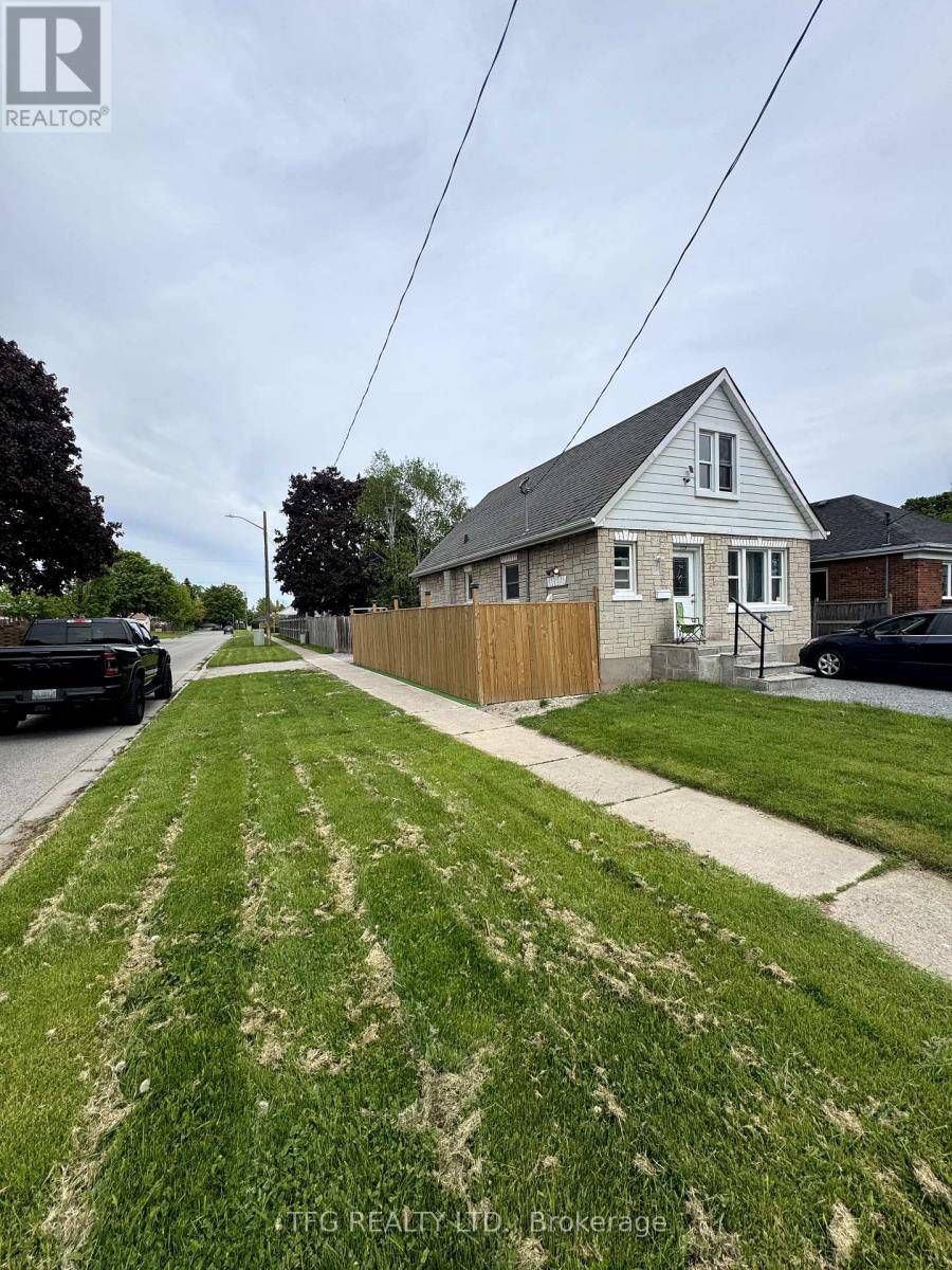 Oshawa (central), ON L1H5Z4,119 Cadillac AVE South #Basement