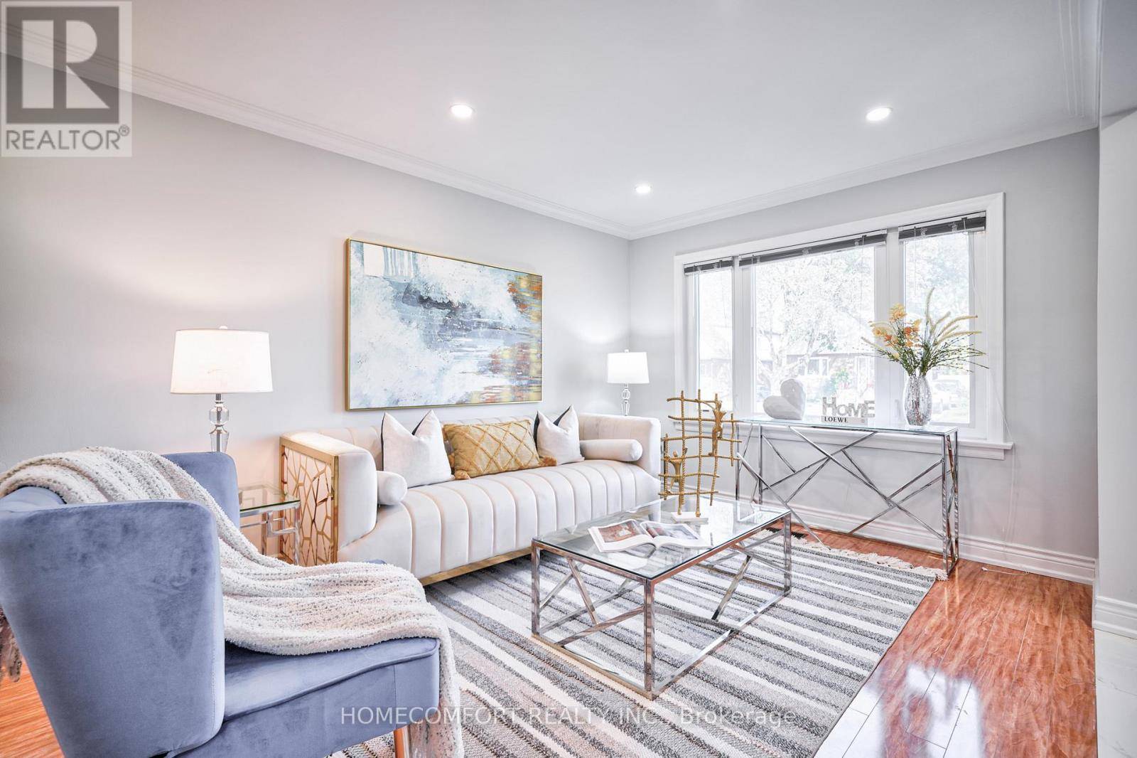Toronto (dorset Park), ON M1P1E6,30 BALACLAVA DRIVE