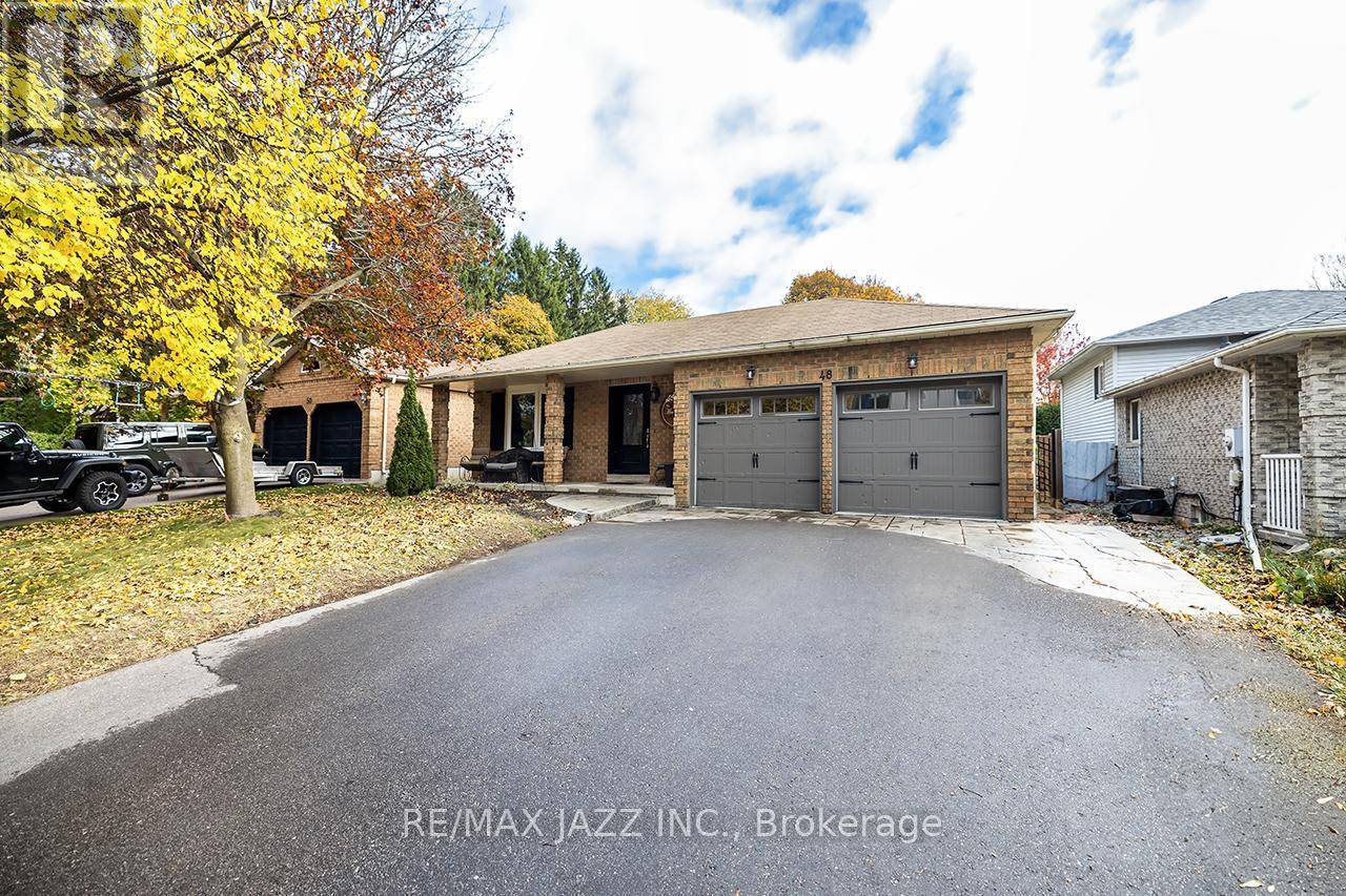 Clarington (courtice), ON L1E1E9,48 FOXHUNT TRAIL