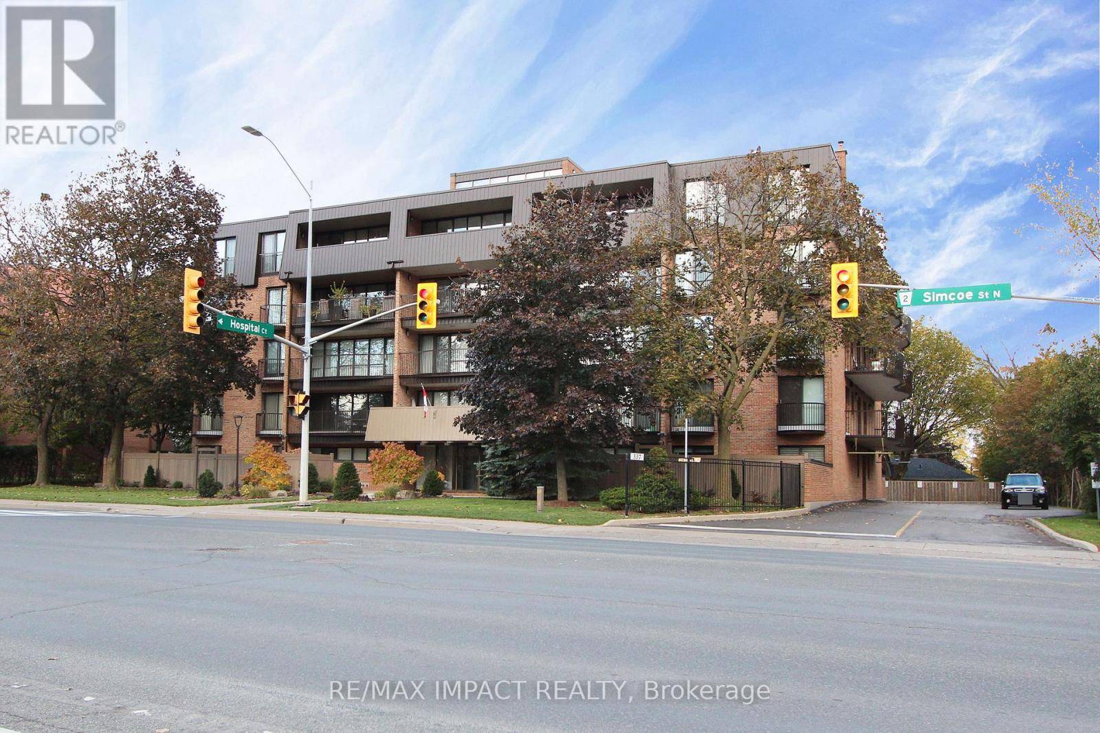 Oshawa (o'neill), ON L1G4T2,337 SIMCOE STREET N