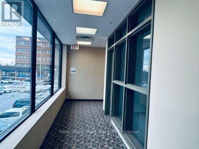 Whitby (downtown Whitby), ON L1N2H7,114 Dundas ST East #204