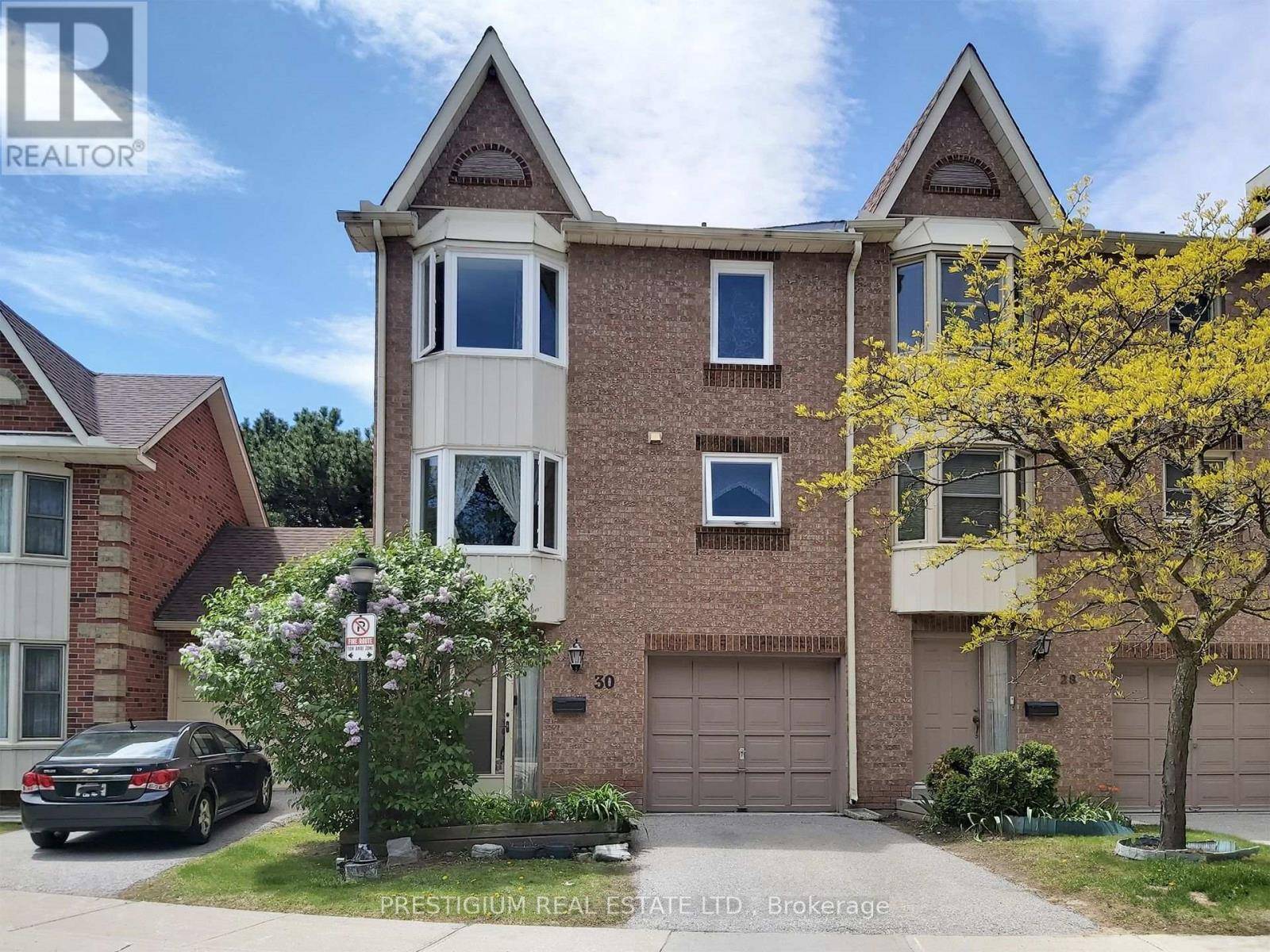 Toronto (agincourt South-malvern West), ON M1S4Y6,25 Cardwell AVE #30
