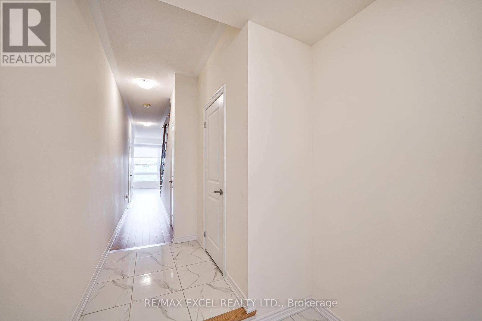 Whitby (brooklin), ON L1M0M3,43 LAKE TRAIL WAY
