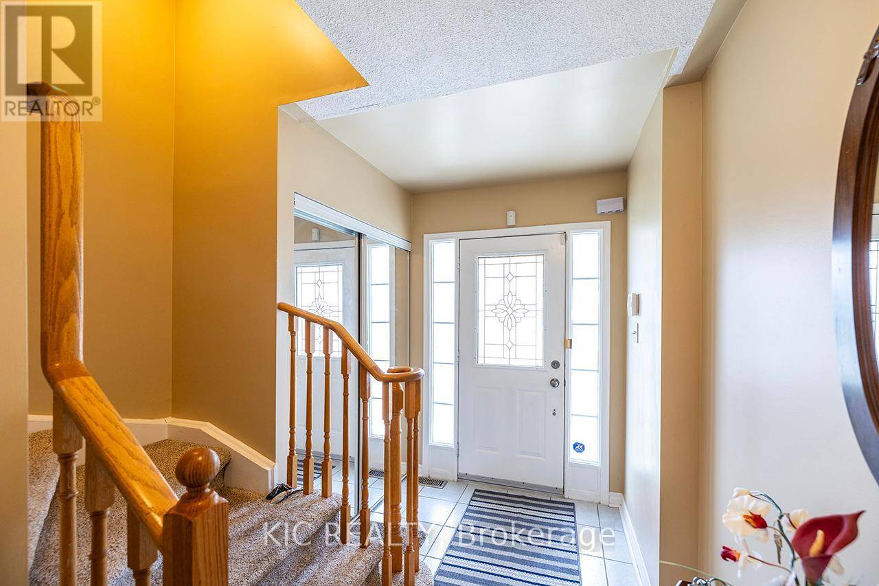 Oshawa (lakeview), ON L1H8X5,904 BOURNE CRESCENT