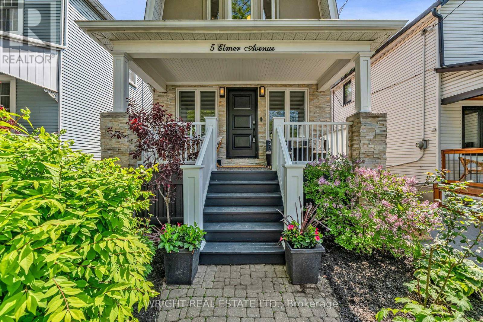 Toronto (the Beaches), ON M4L3R6,5 ELMER AVENUE