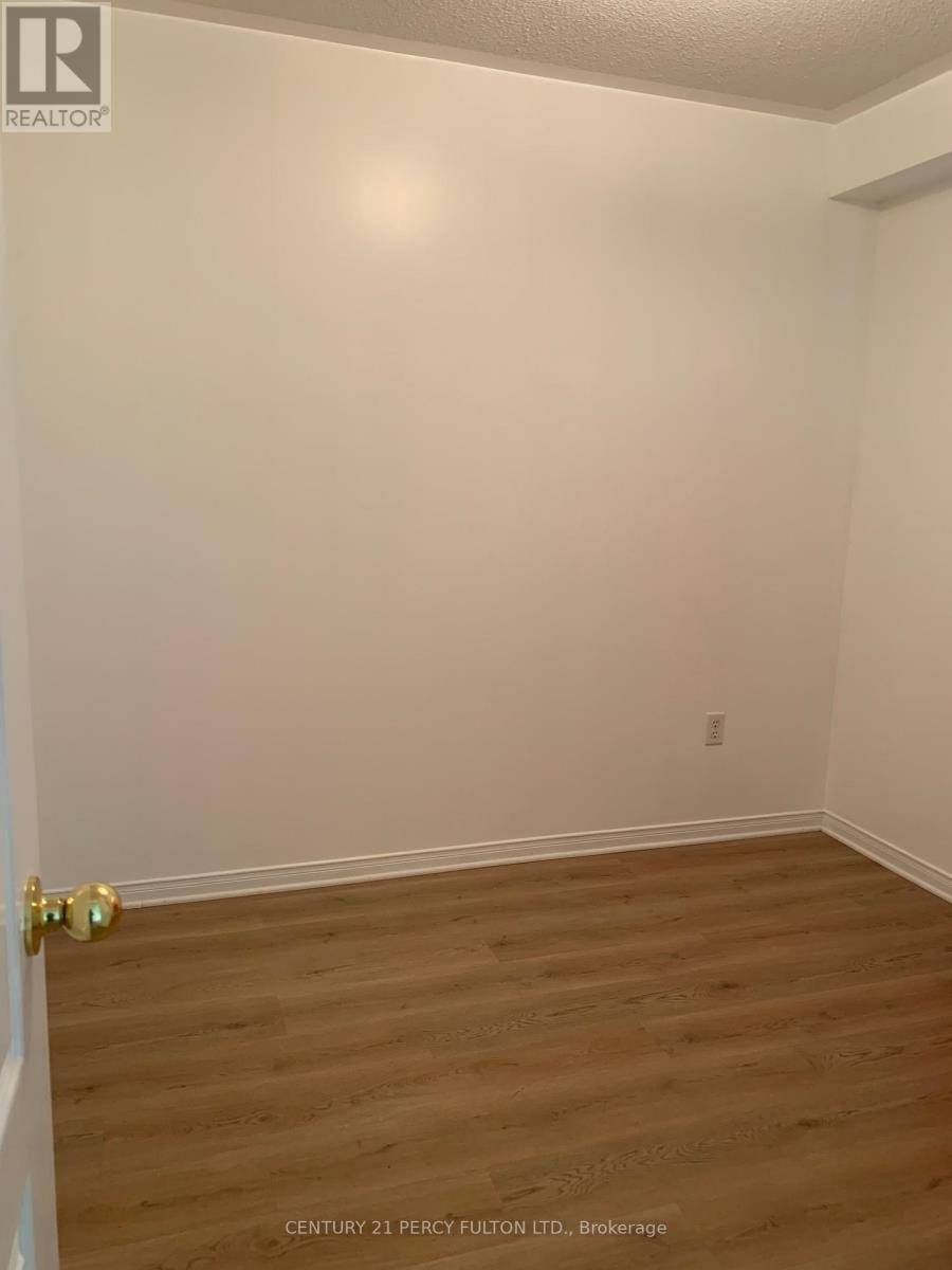 Toronto (agincourt South-malvern West), ON M1S0B5,77 WYPER SQUARE