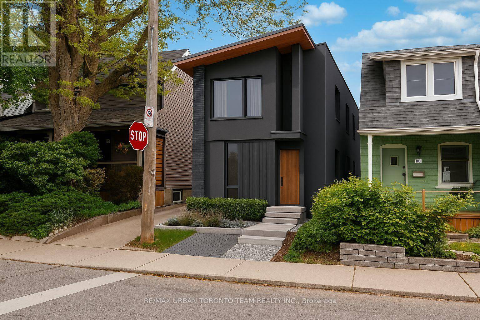 Toronto (woodbine Corridor), ON M4C3H9,101 HILLINGDON AVENUE