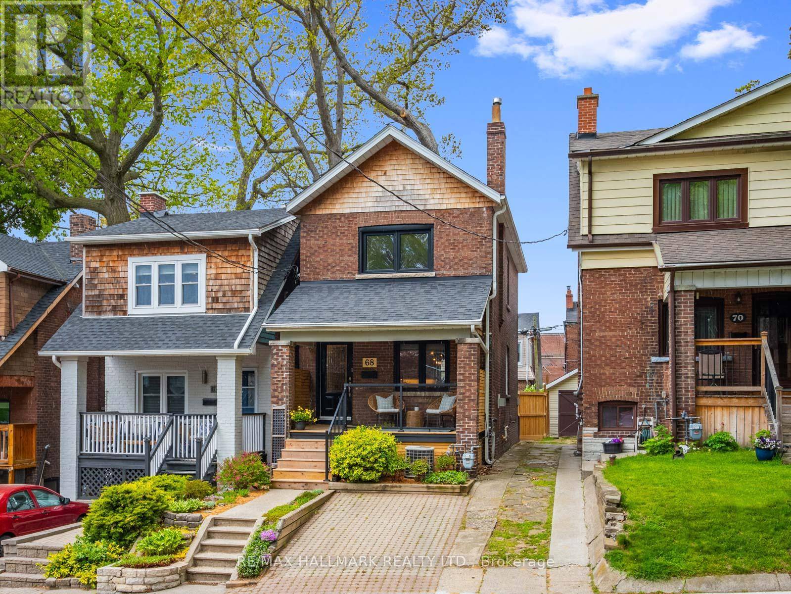 Toronto (woodbine Corridor), ON M4L3J6,68 BELLHAVEN ROAD