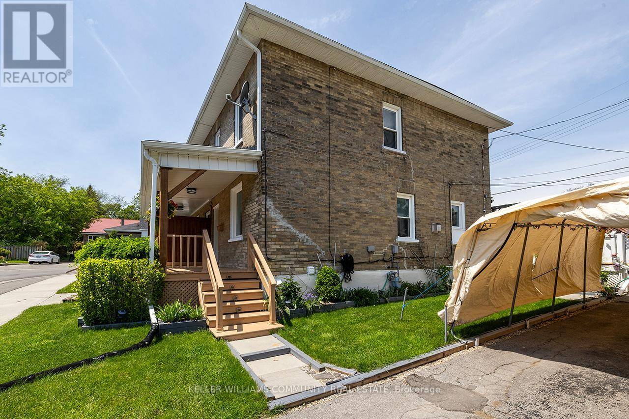 Clarington (bowmanville), ON L1C1W6,14 LIBERTY PLACE
