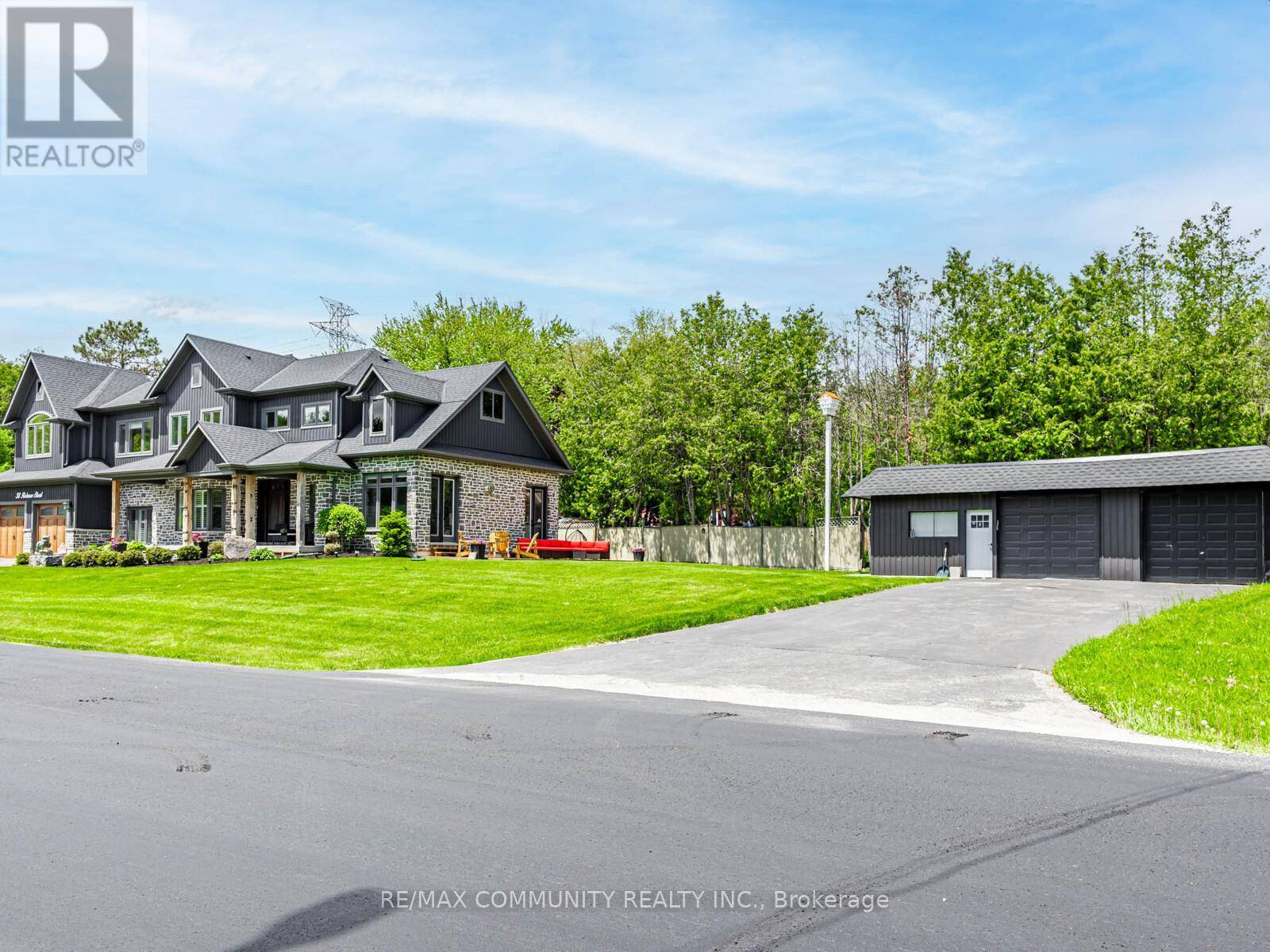 Whitby (brooklin), ON L1M1T7,38 ROBMAR STREET E