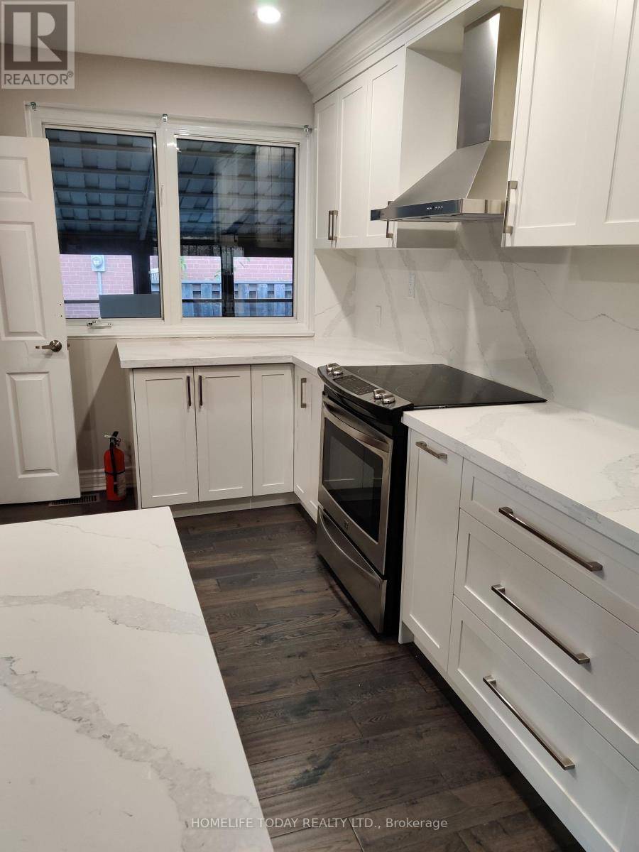 Toronto (woburn), ON M1J2W1,119 Nelson ST #Main