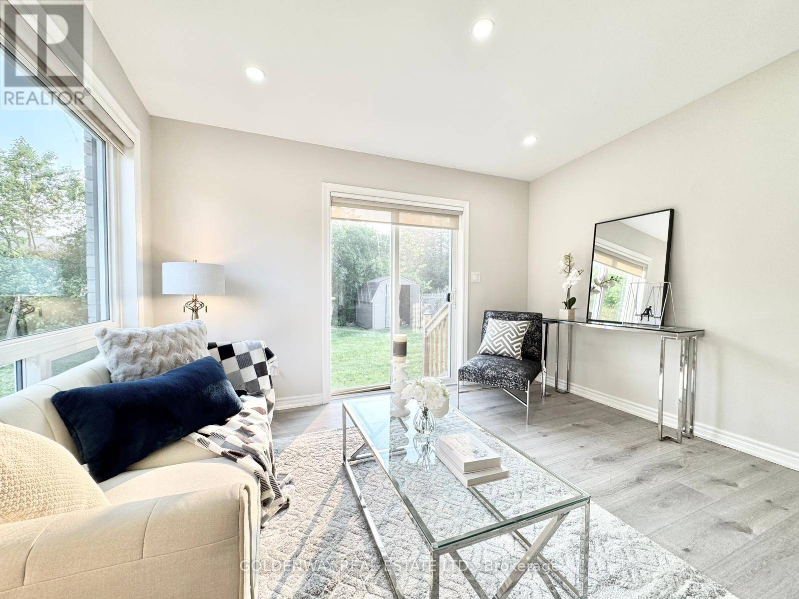 Oshawa (lakeview), ON L1J3S2,1286 CEDAR STREET