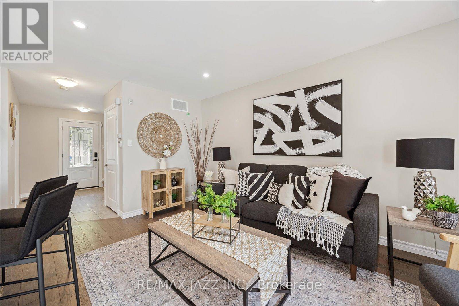 Clarington (courtice), ON L1E1A4,75 TURNBERRY CRESCENT