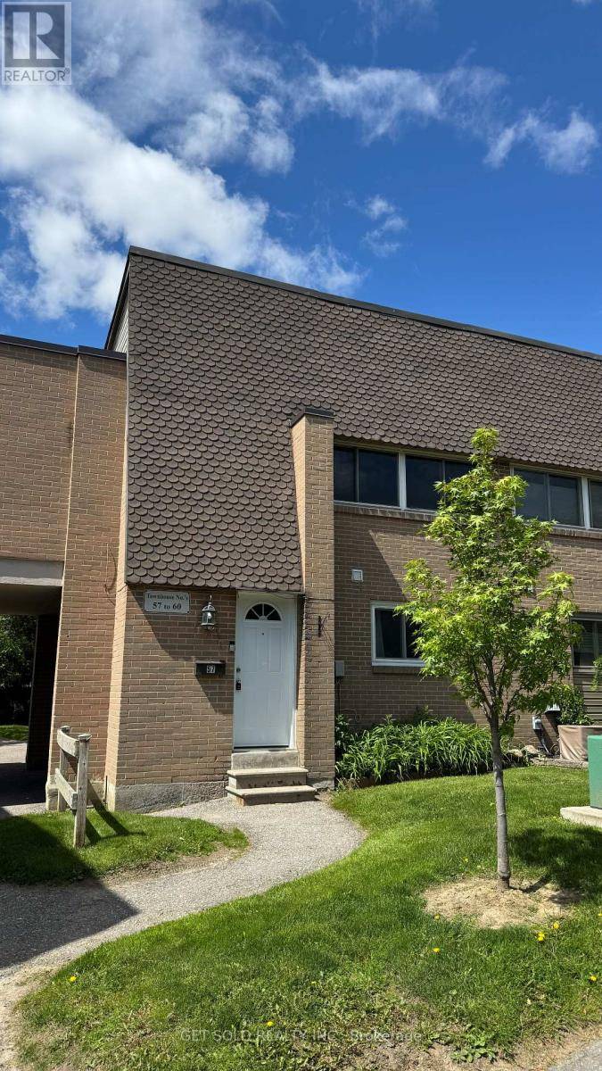 Pickering (bay Ridges), ON L1W1J3,1235 Radom ST #57