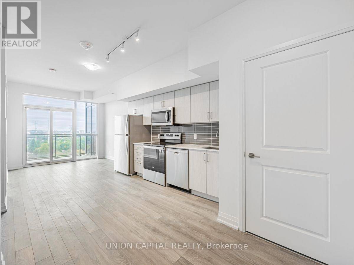 Toronto (woburn), ON M1G0A8,10 Meadowglen PL #808